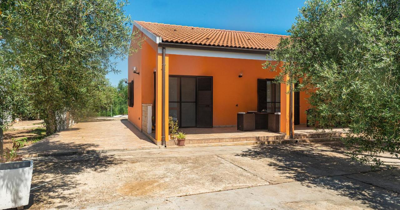 Domo Galante Apartment Алгеро Екстериор снимка