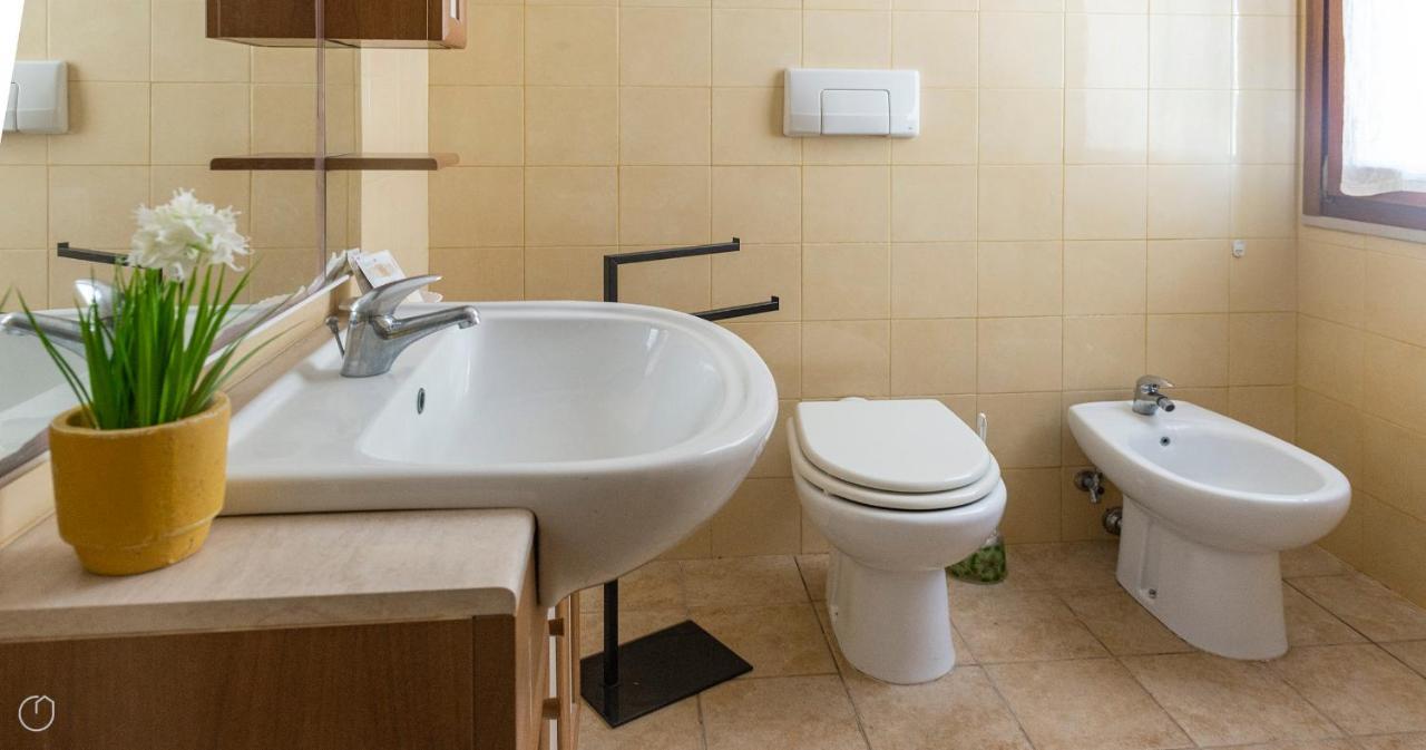 Domo Galante Apartment Алгеро Екстериор снимка